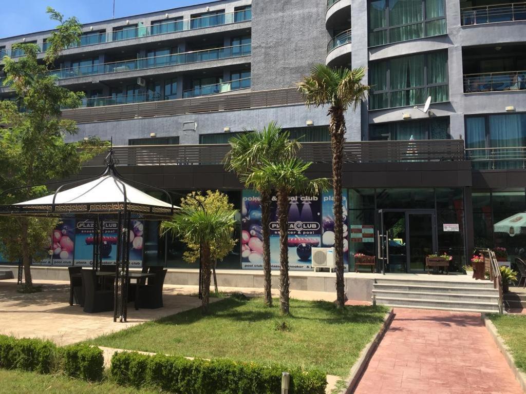 Apartment Sunny Beach Plaza 100 M Sea Ngoại thất bức ảnh
